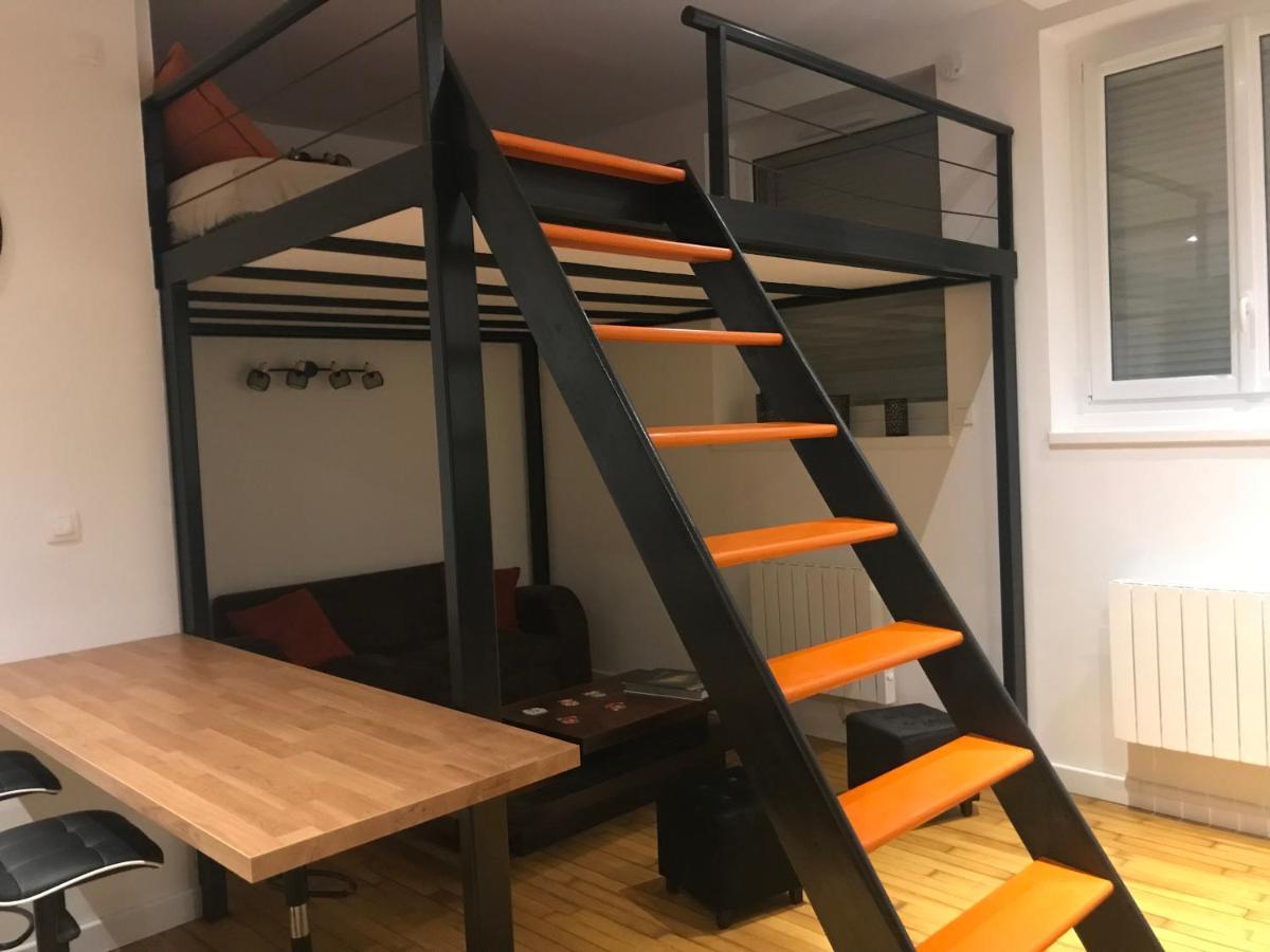 Studio - Mezzanine - Style Loft Industriel Brindas 外观 照片