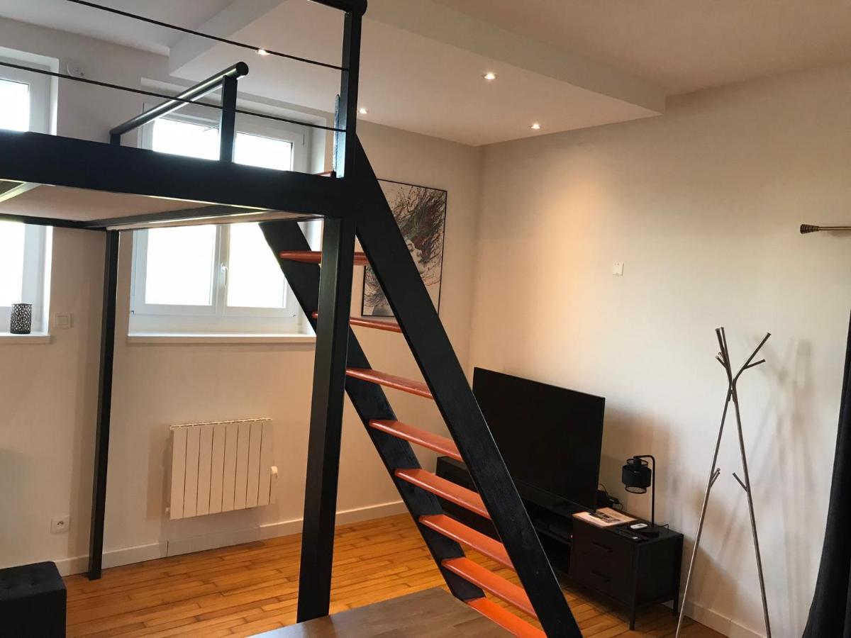 Studio - Mezzanine - Style Loft Industriel Brindas 外观 照片
